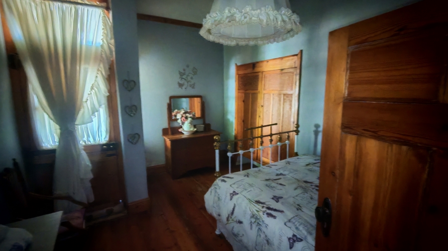 6 Bedroom Property for Sale in Pearston Eastern Cape